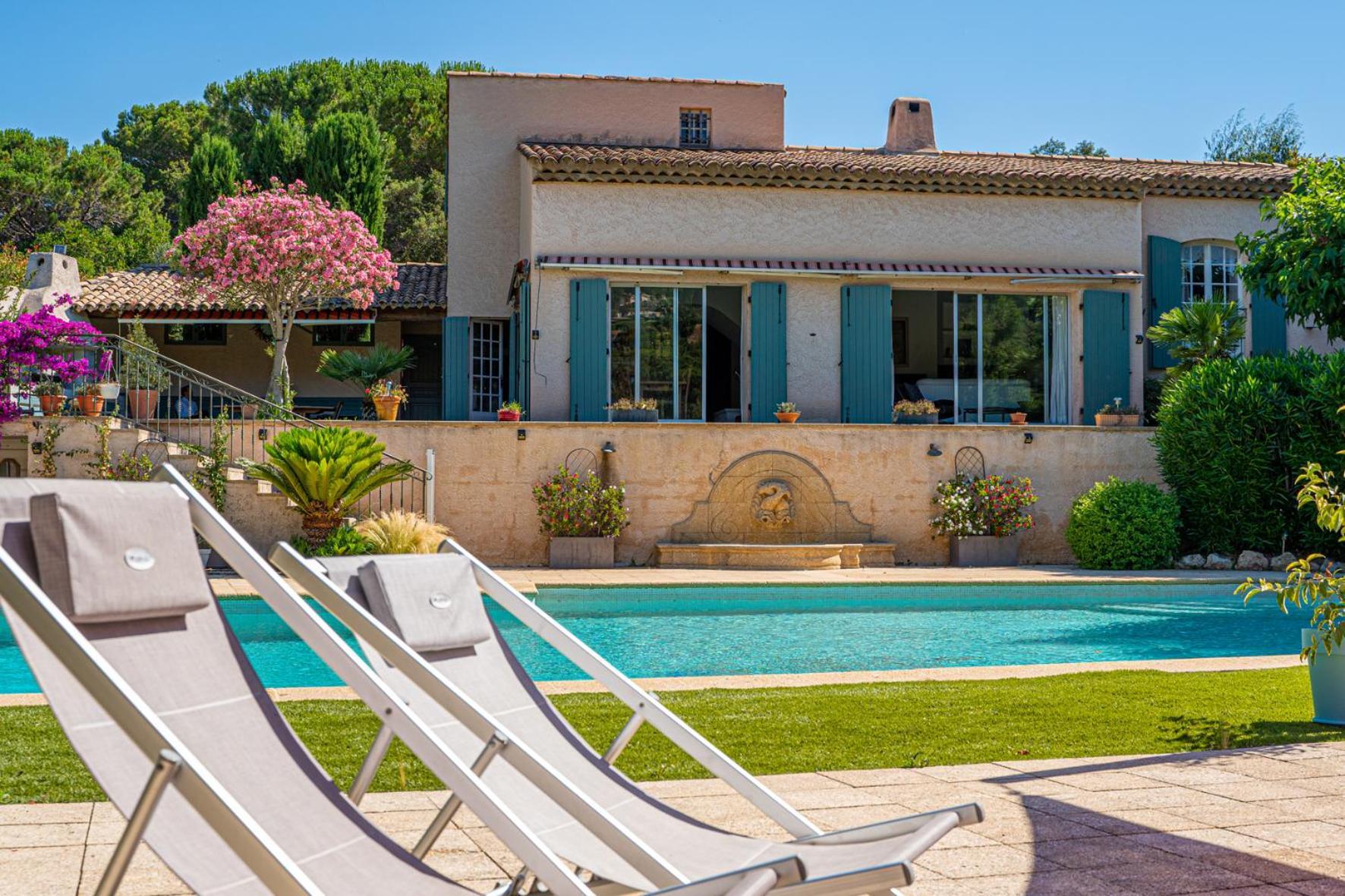 סן-מקסים La Villa Romeo, Piscine Et Spa מראה חיצוני תמונה