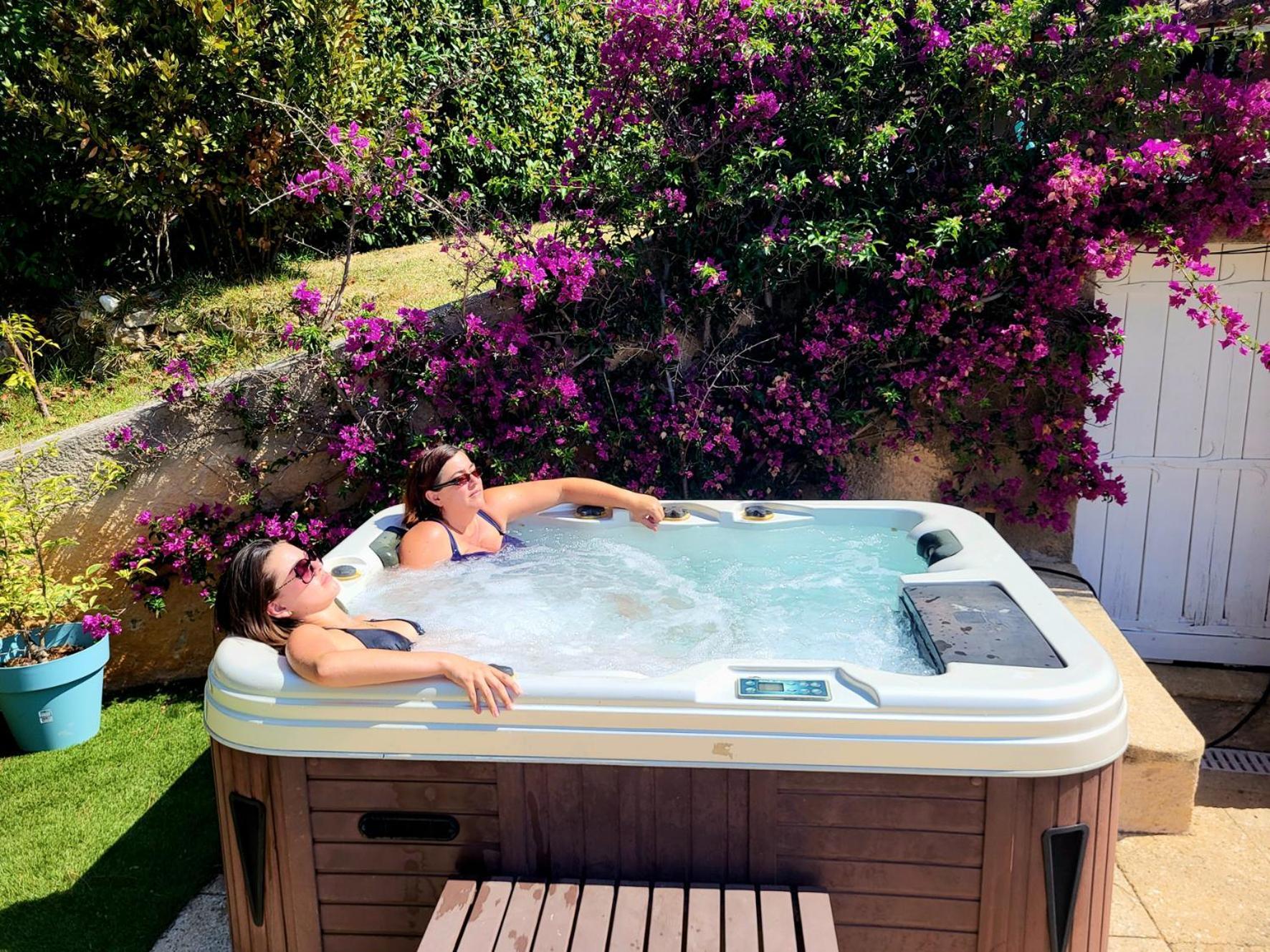 סן-מקסים La Villa Romeo, Piscine Et Spa מראה חיצוני תמונה